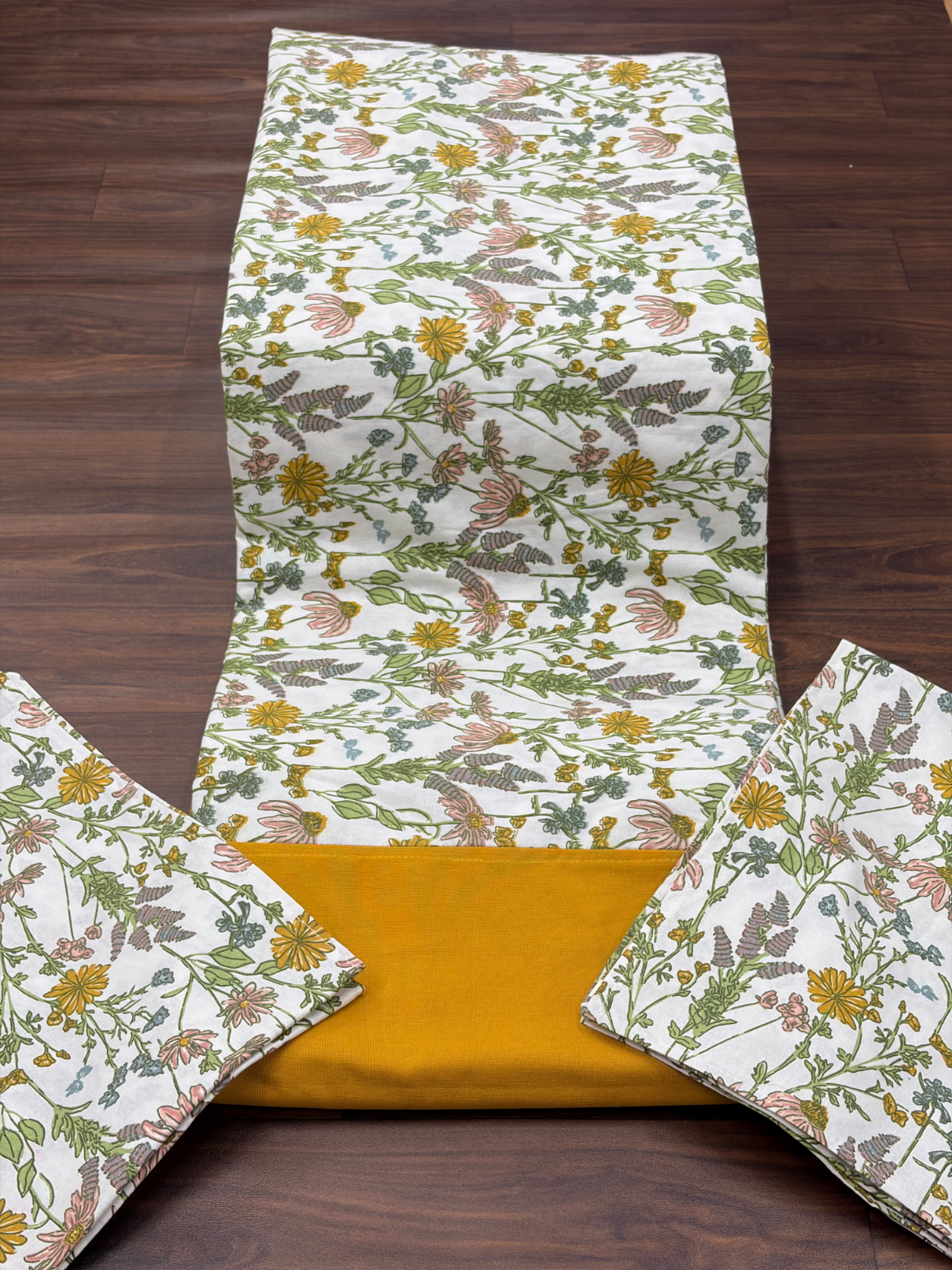 Cotton Border Bedsheet King 100x110 Inch