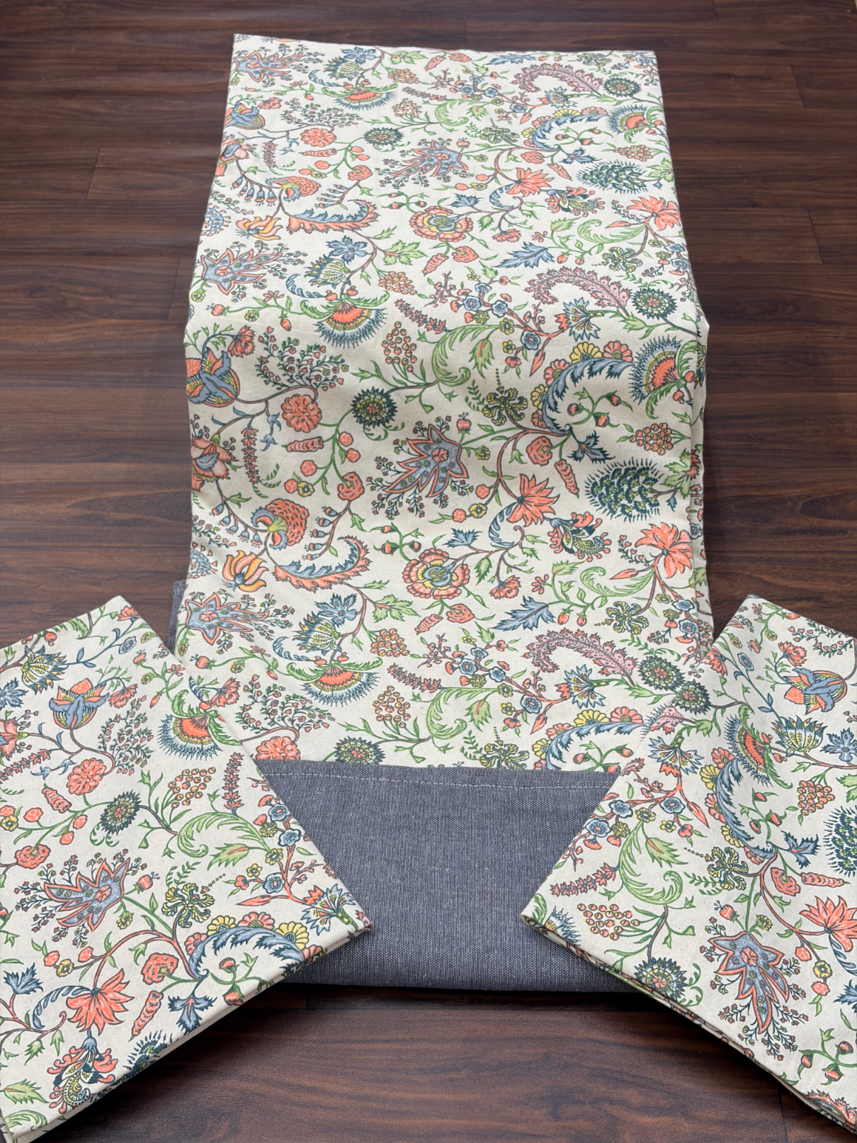 Cotton Border Bedsheet King 100x110 Inch