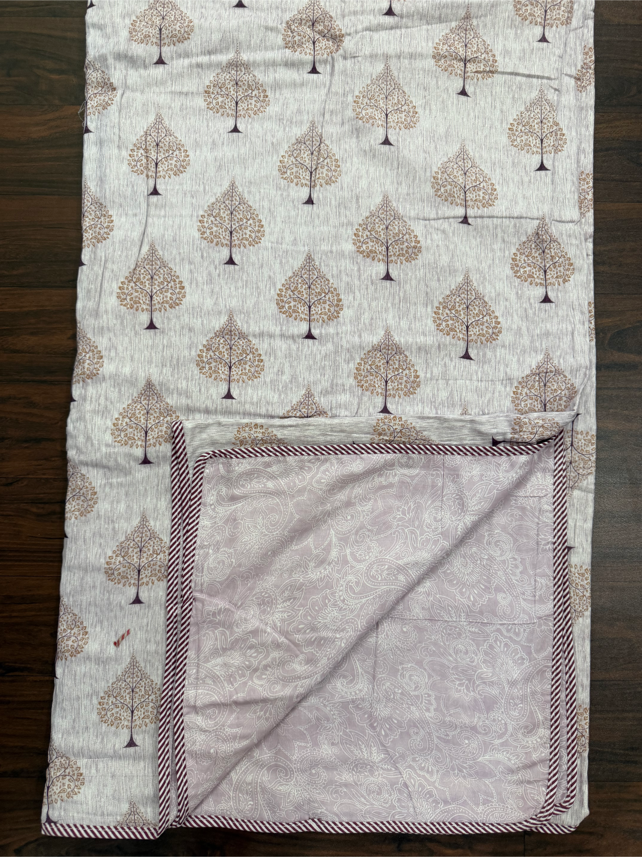 Mulmul cotton Dohar – Royal Mantel